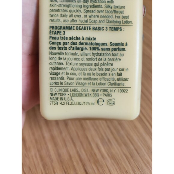 Clinique Dramatically Different Moisturizing Lotion 125mL 4.2oz NEW - Picture 5 of 5